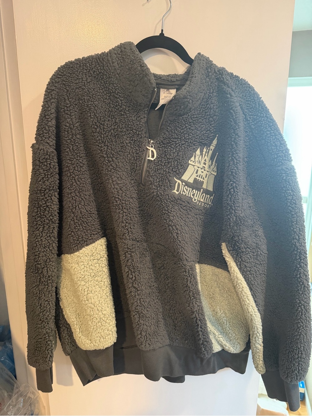 Disneyland Gray Sherpa Pullover Jacket with pockets